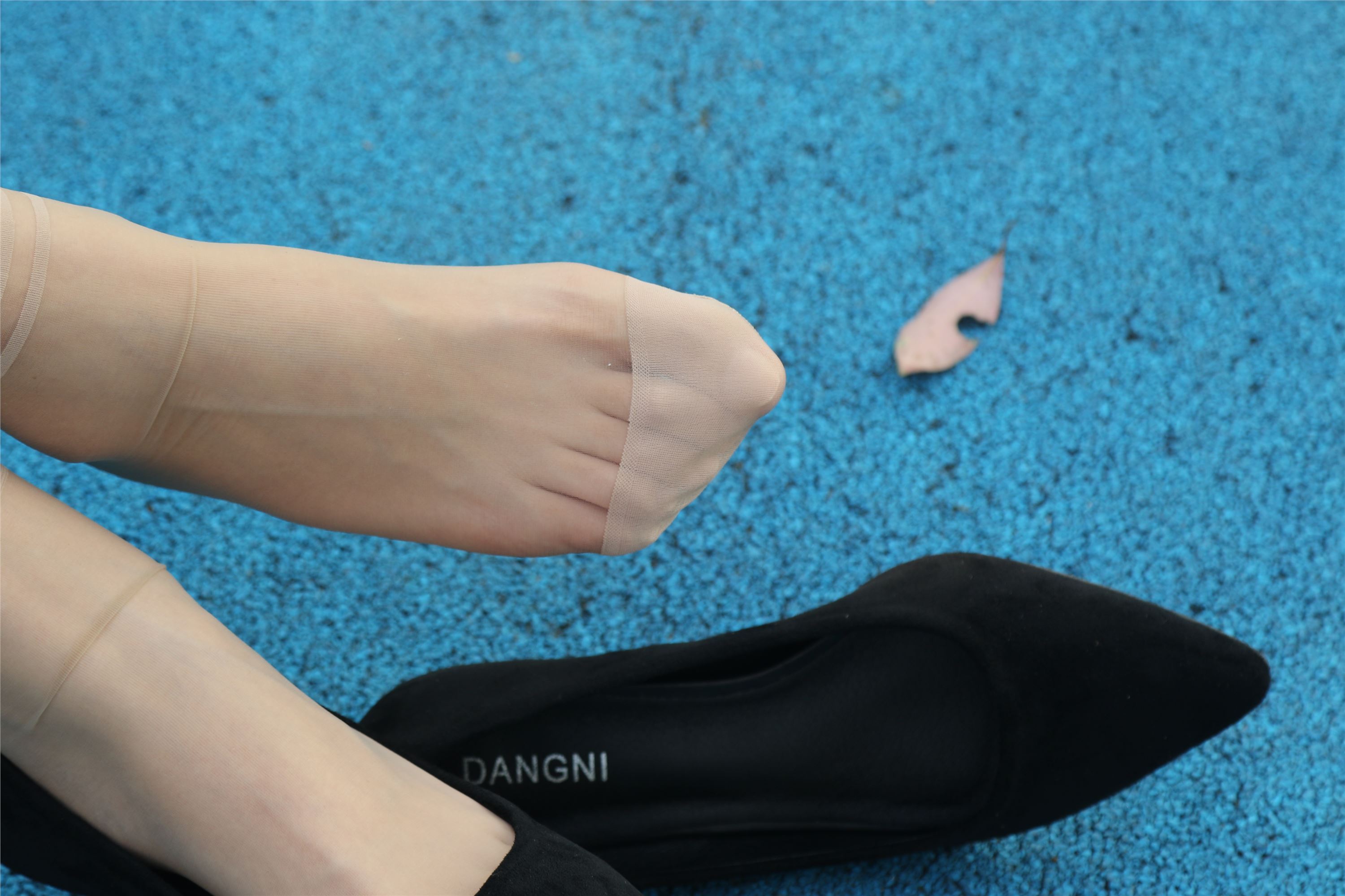 自由摄影 No.003 研究生小姐姐的日常拍照打卡生活